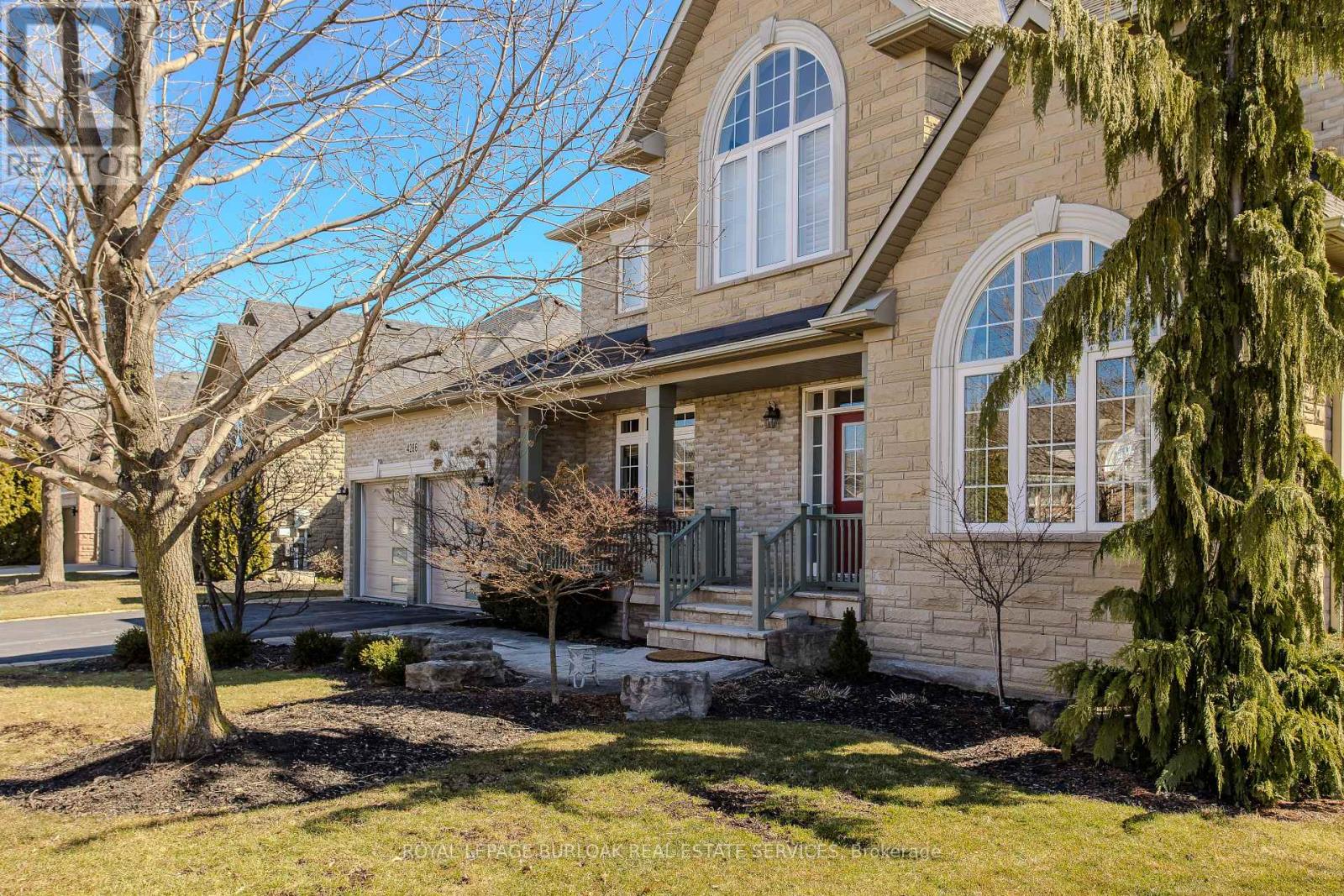 Property at 4286 CLUBVIEW DRIVE image 3