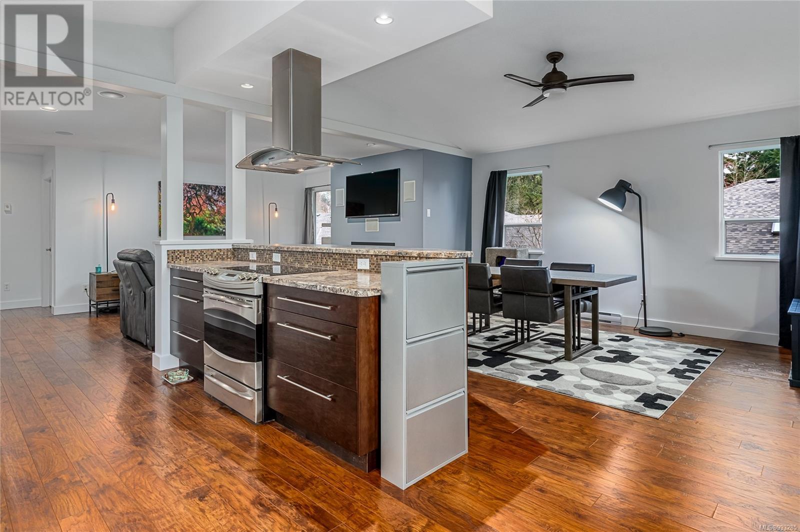 Property at 303 1400 Tunner Dr image 3