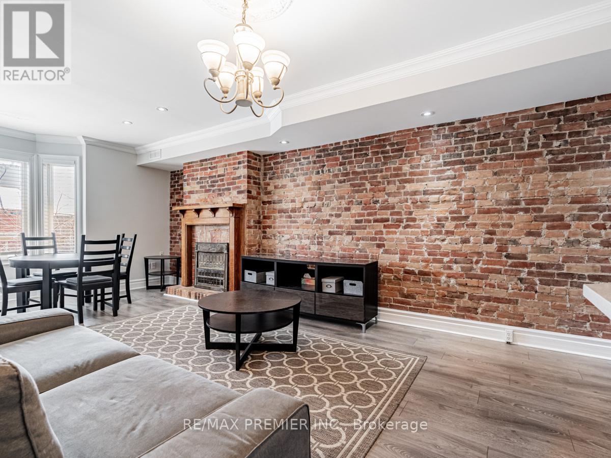 10 St Annes Road, Toronto, Ontario  M6J 2C1 - Photo 12 - C12078992