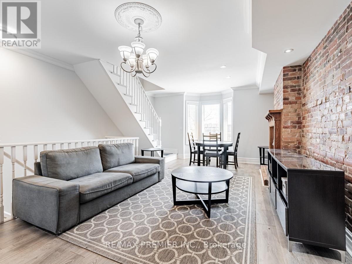 10 St Annes Road, Toronto, Ontario  M6J 2C1 - Photo 13 - C12078992