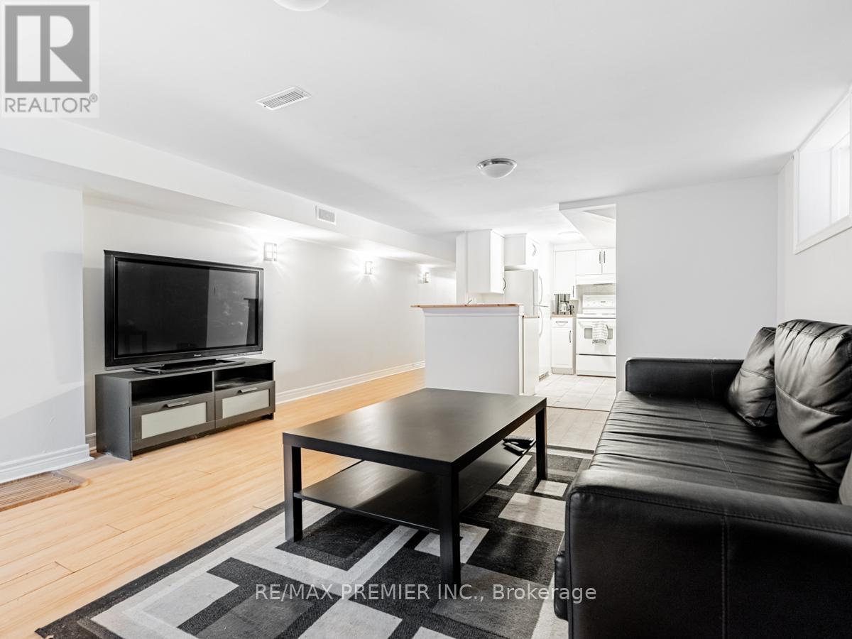 10 St Annes Road, Toronto, Ontario  M6J 2C1 - Photo 26 - C12078992