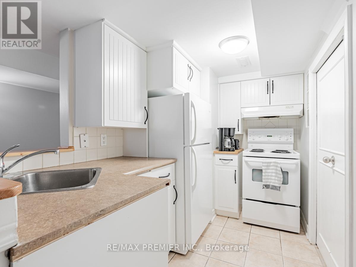 10 St Annes Road, Toronto, Ontario  M6J 2C1 - Photo 27 - C12078992