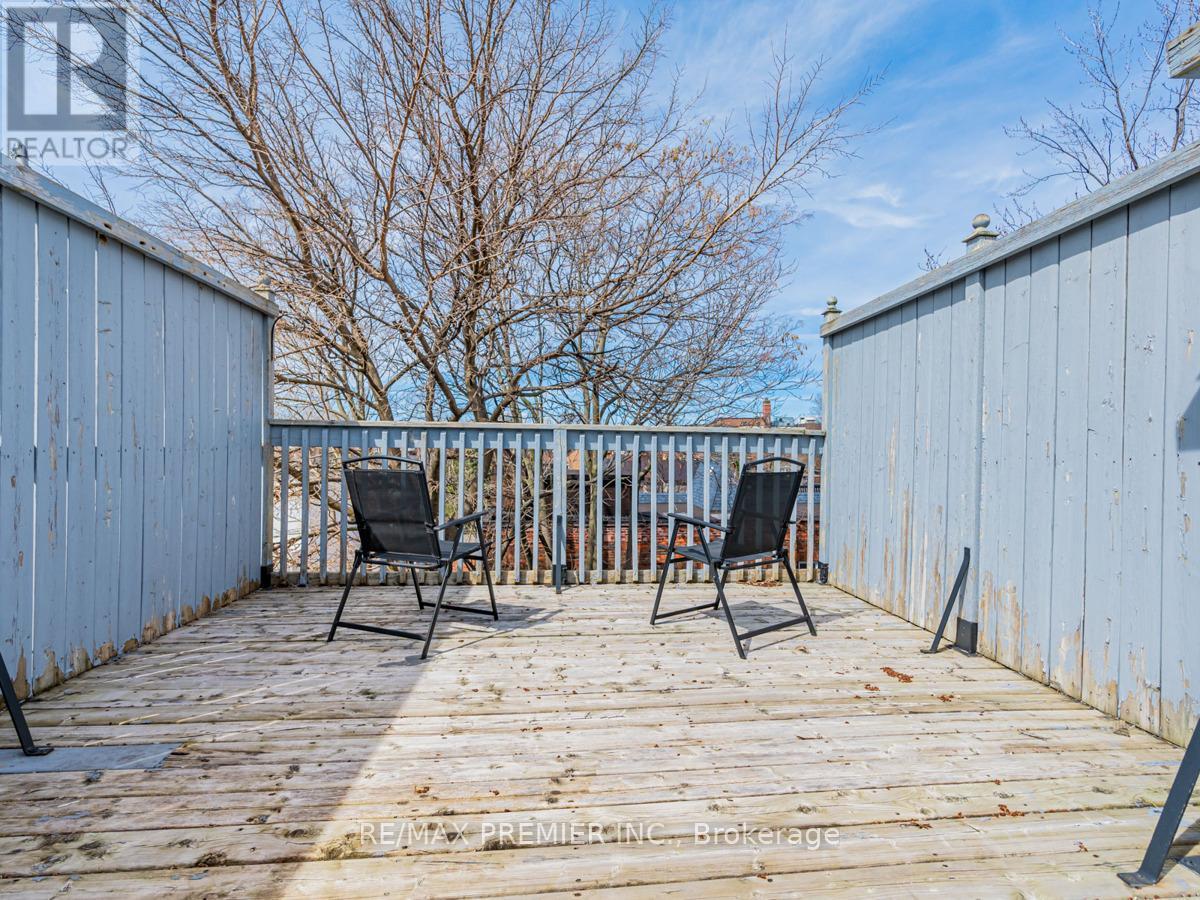 10 St Annes Road, Toronto, Ontario  M6J 2C1 - Photo 31 - C12078992