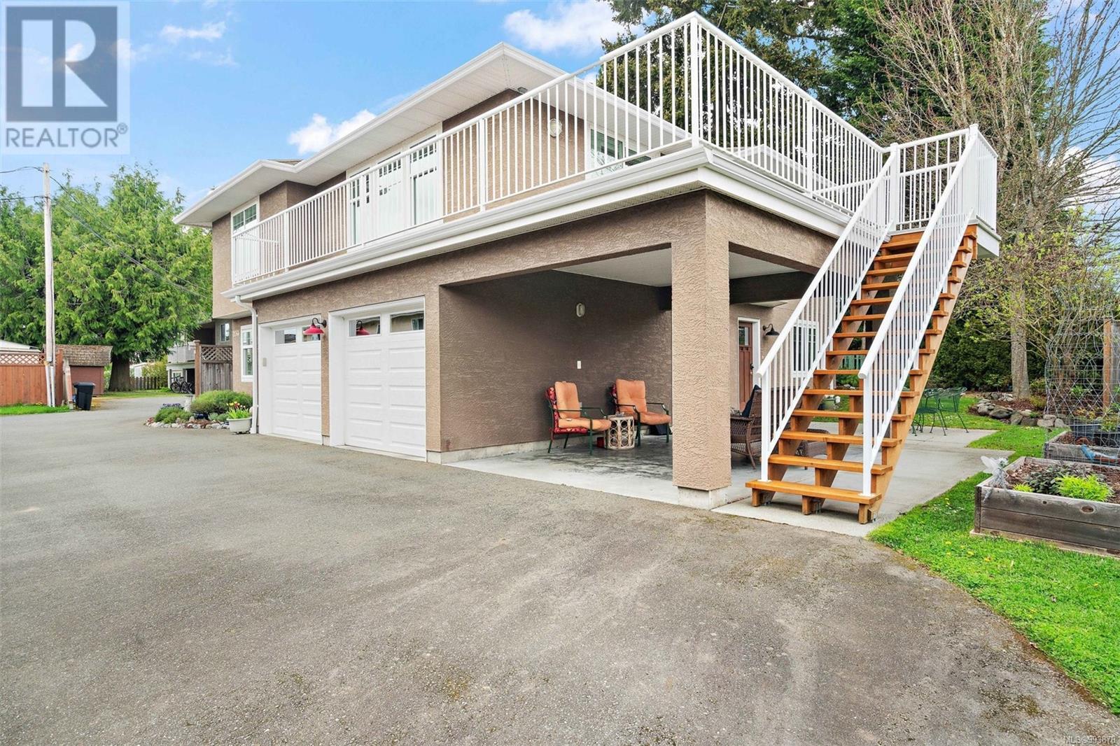 Property at 2064 Weiler Ave image 4