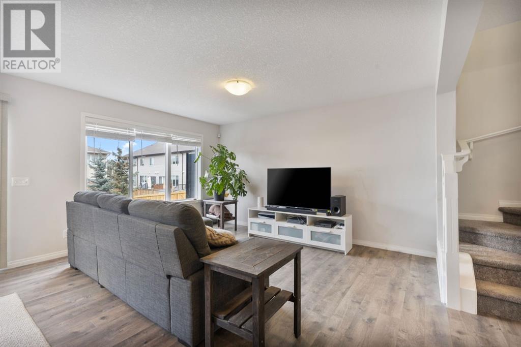 234 Hillcrest Square, Airdrie, Alberta  T4B 4B3 - Photo 10 - A2210840