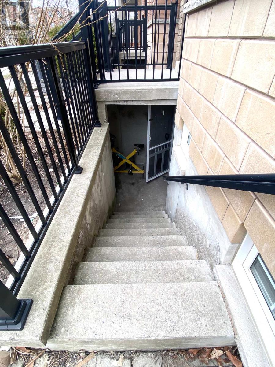 Property at 15 HAYNES AVENUE image 3