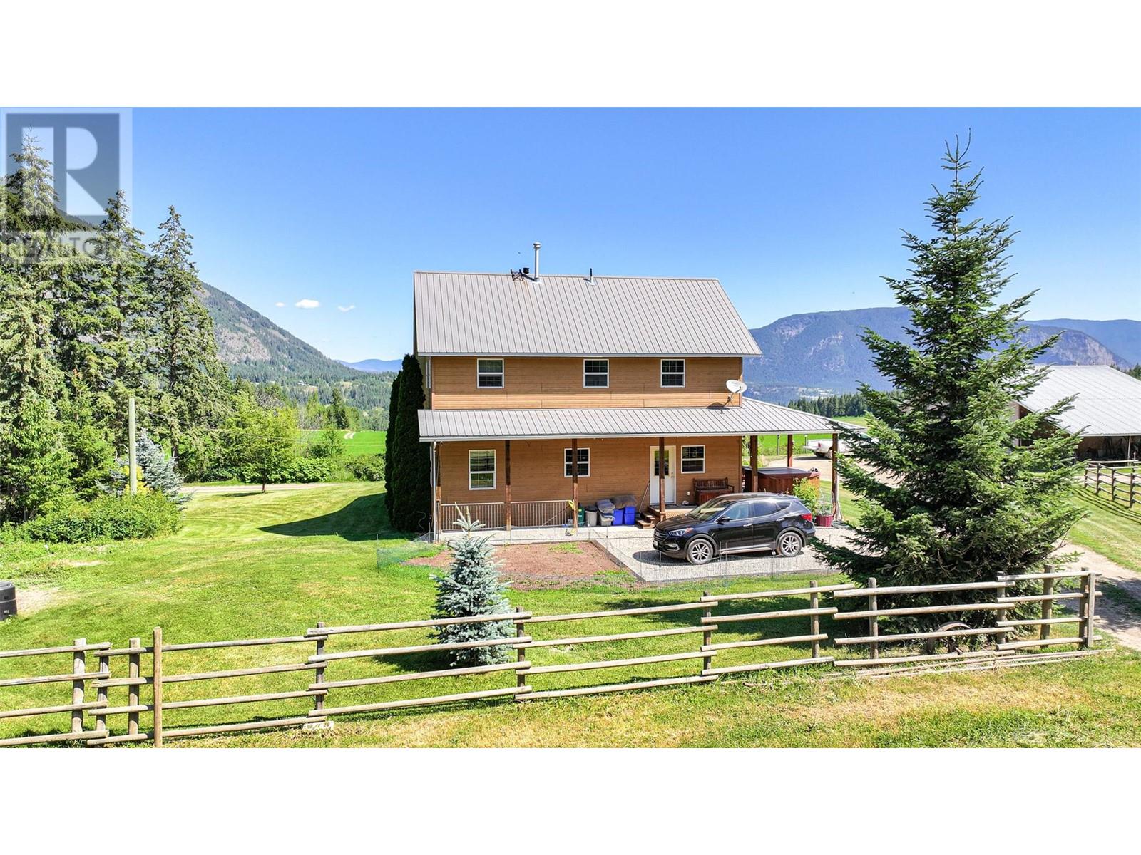 2990 50 Street Nw, Salmon Arm, British Columbia  V1E 4M2 - Photo 5 - 10343107