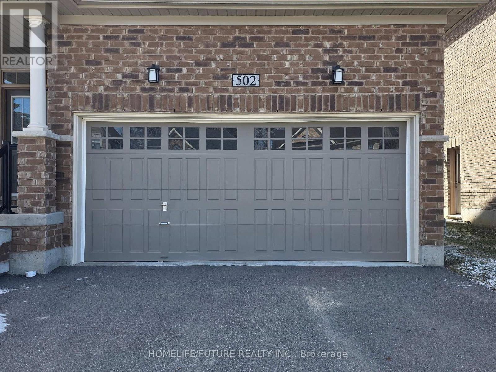 Property at 502 THOMPSON STREET image 2