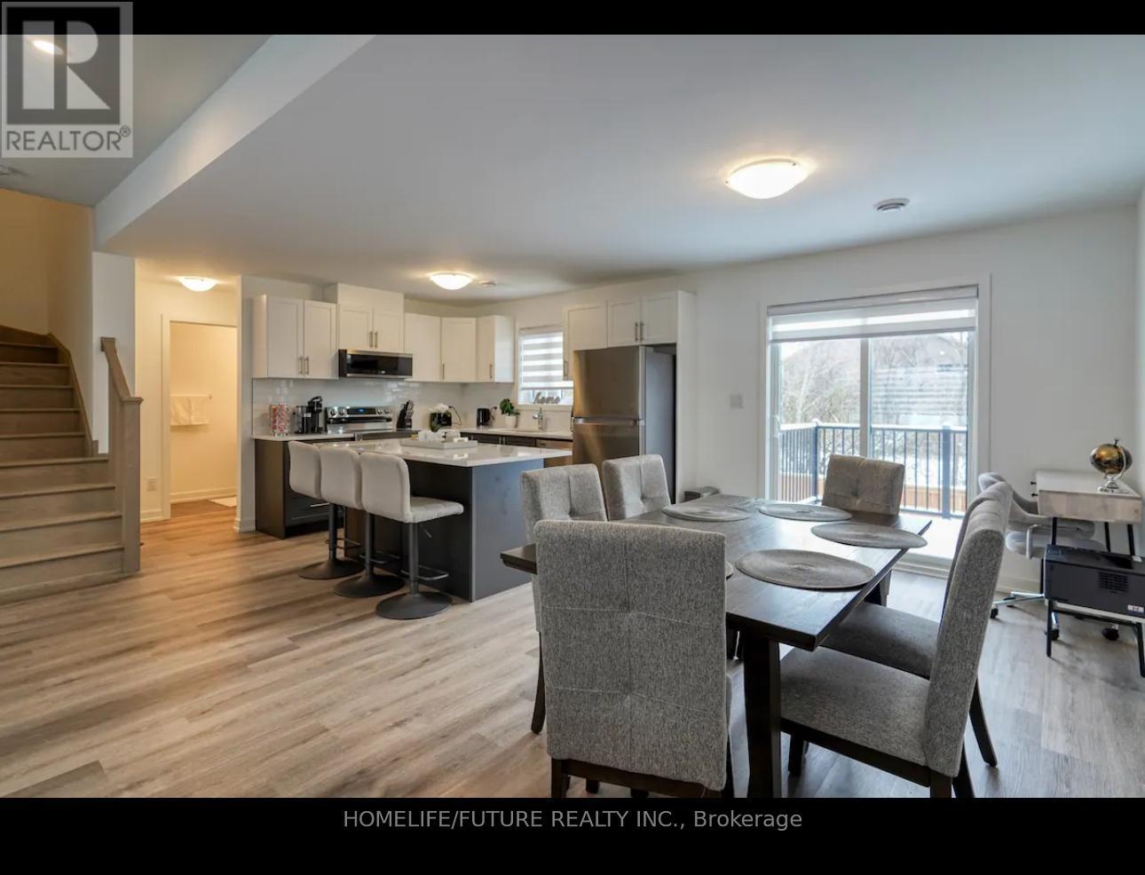 721 - 4263 Fourth Avenue, Niagara Falls, Ontario  L2E 0C2 - Photo 5 - X12079024