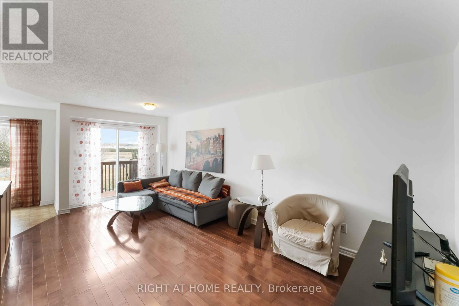 Property at 258 CATAMOUNT COURT image 4