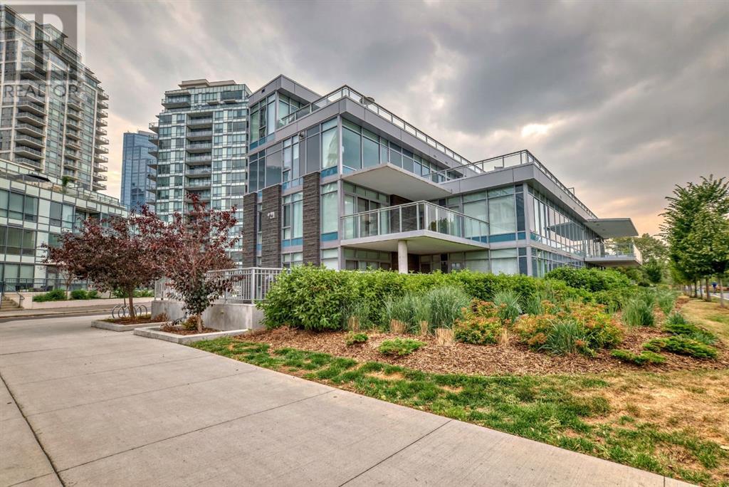 201, 88 Waterfront Mews Sw, Calgary, Alberta  T2P 1K7 - Photo 1 - A2205255