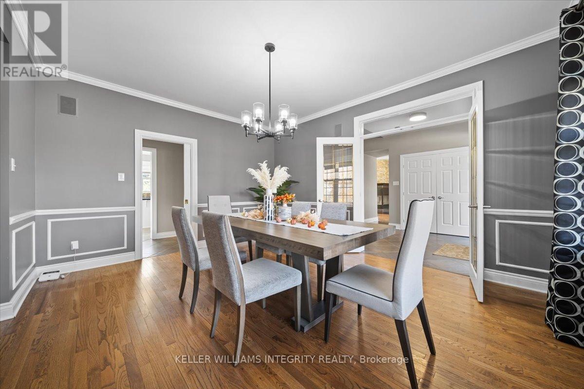 38 Marchvale Drive, Ottawa, Ontario  K2W 1C2 - Photo 24 - X12079066