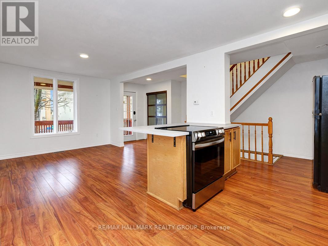 193 Gladu Street, Ottawa, Ontario  K1L 6N3 - Photo 7 - X12079072