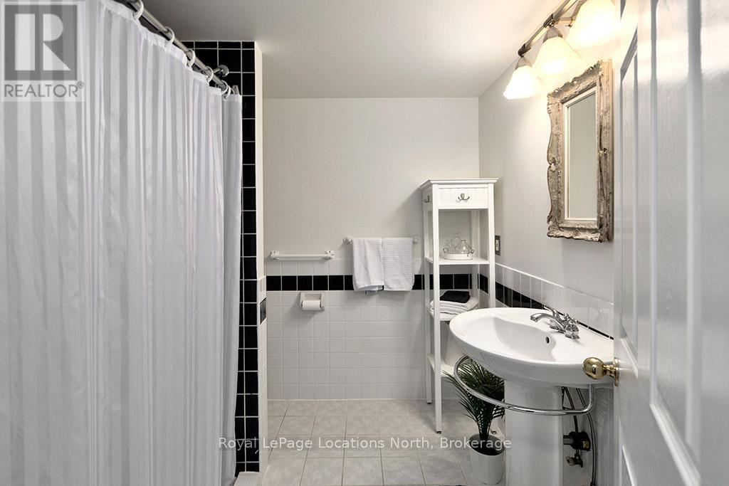 365 Mariners Way, Collingwood, Ontario  L9Y 5C7 - Photo 16 - S12079057