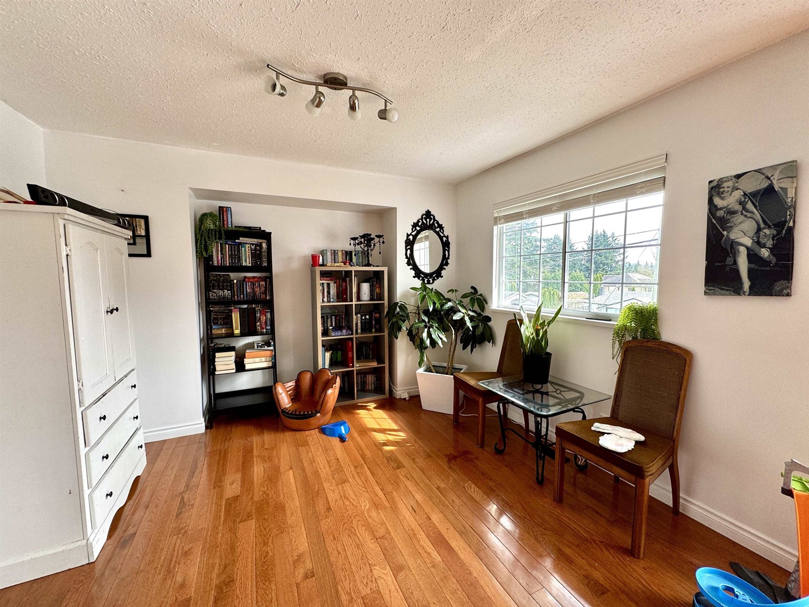 32995 14 Avenue, Mission, British Columbia  V2V 2P3 - Photo 9 - R2982527