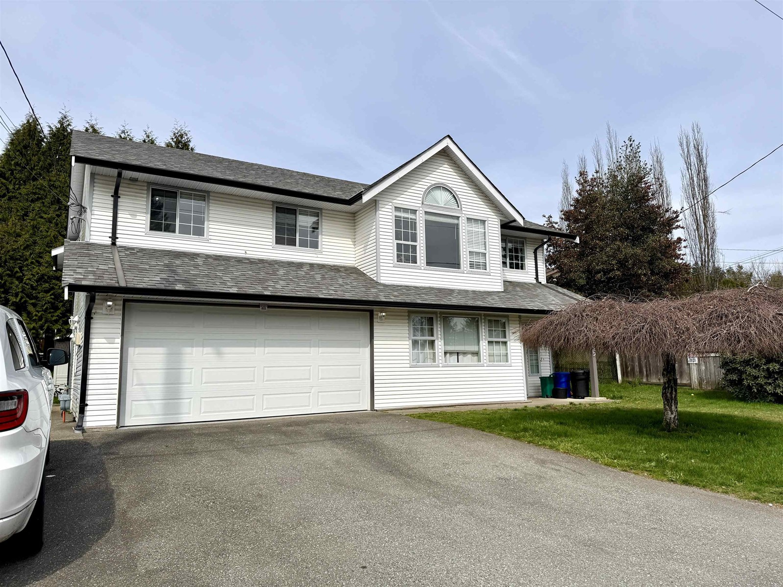 32995 14 Avenue, Mission, British Columbia  V2V 2P3 - Photo 1 - R2982527
