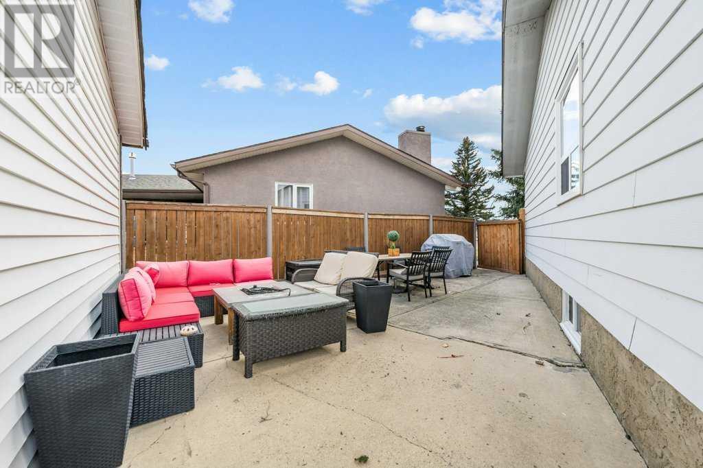 656 Malvern Drive Ne, Calgary, Alberta  T2A 5P5 - Photo 33 - A2209939