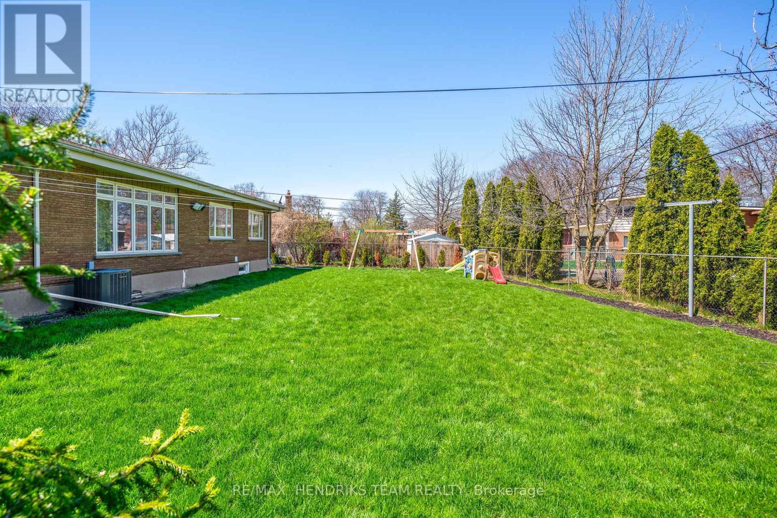 13 Jasmin Crescent, St. Catharines, Ontario  L2T 2B9 - Photo 42 - X12079076