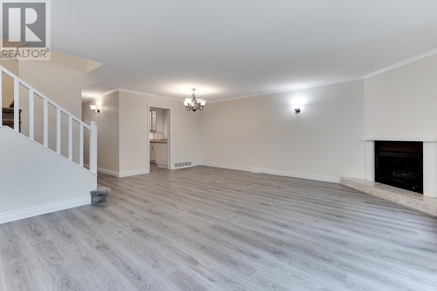 10 12331 Phoenix Drive, Richmond, British Columbia  V7E 6C2 - Photo 5 - R2989659