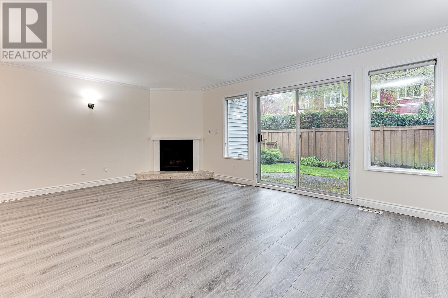 10 12331 Phoenix Drive, Richmond, British Columbia  V7E 6C2 - Photo 6 - R2989659