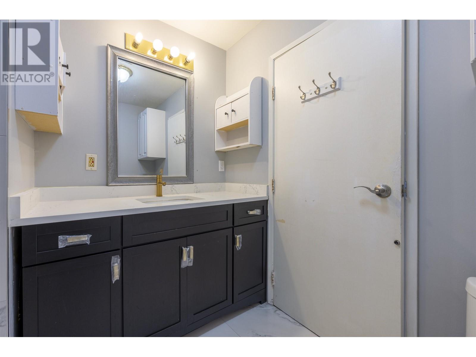 3371 Trumond Avenue, Richmond, British Columbia  V7E 1B4 - Photo 11 - R2989655