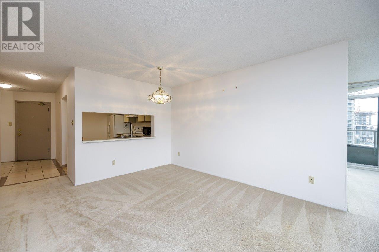 1204 6070 Mcmurray Avenue, Burnaby, British Columbia  V5H 4J3 - Photo 7 - R2988765