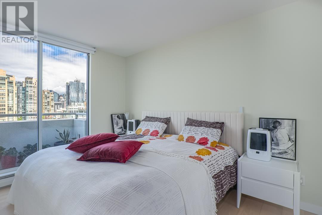 2001 1201 Marinaside Crescent, Vancouver, British Columbia  V6Z 2V2 - Photo 22 - R2989359