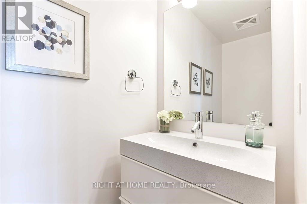 Property at 2615 - 5162 YONGE STREET image 3