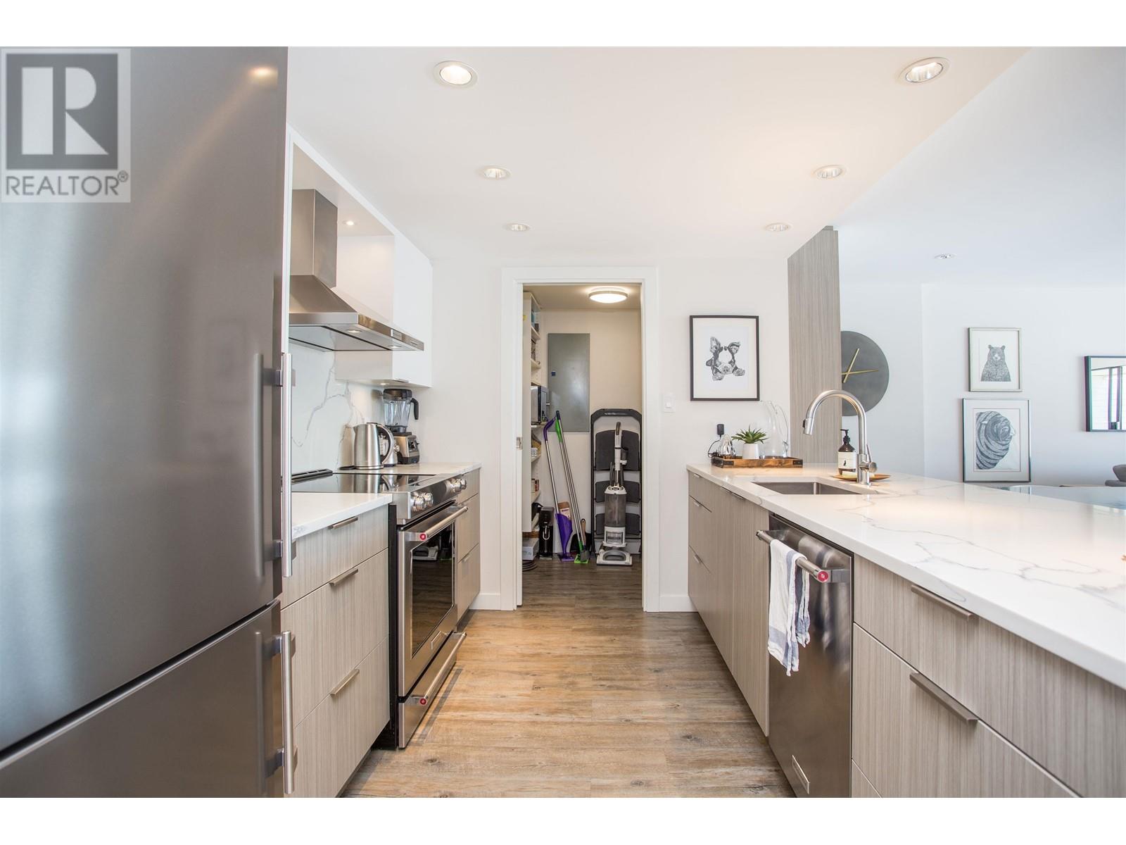34 2242 Folkestone Way, West Vancouver, British Columbia  V7S 2X7 - Photo 6 - R2989560