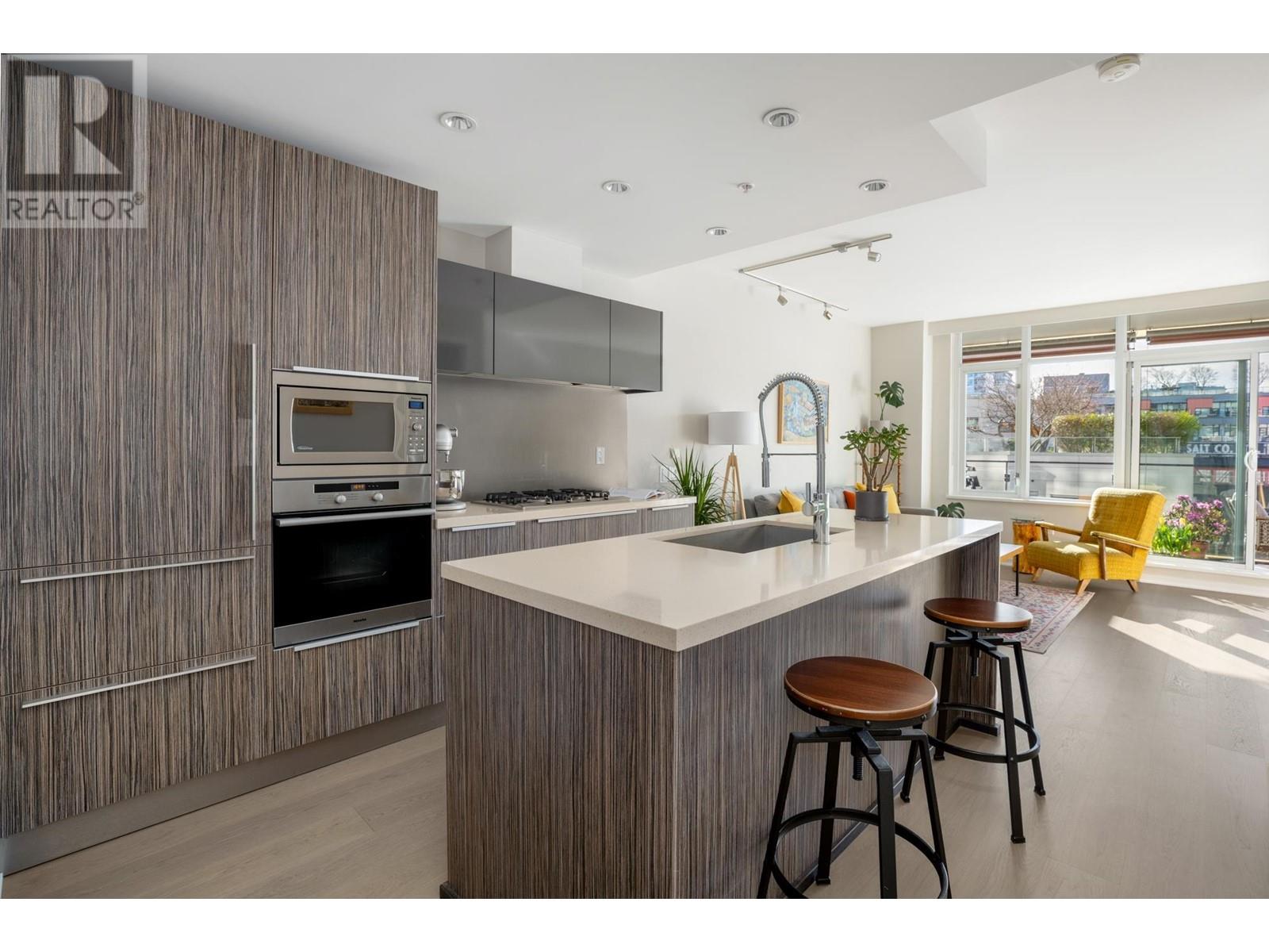 612 1661 ONTARIO STREET, vancouver, British Columbia