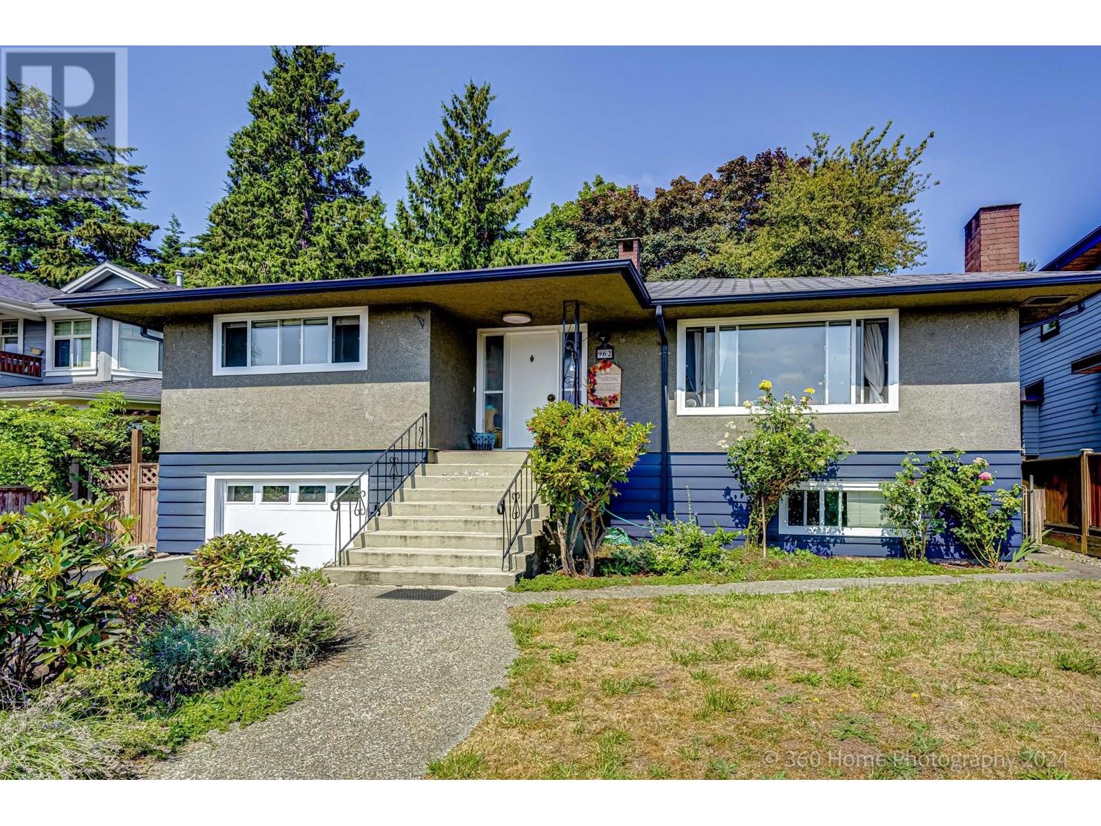 Property at 962 WHITCHURCH STREET image 1