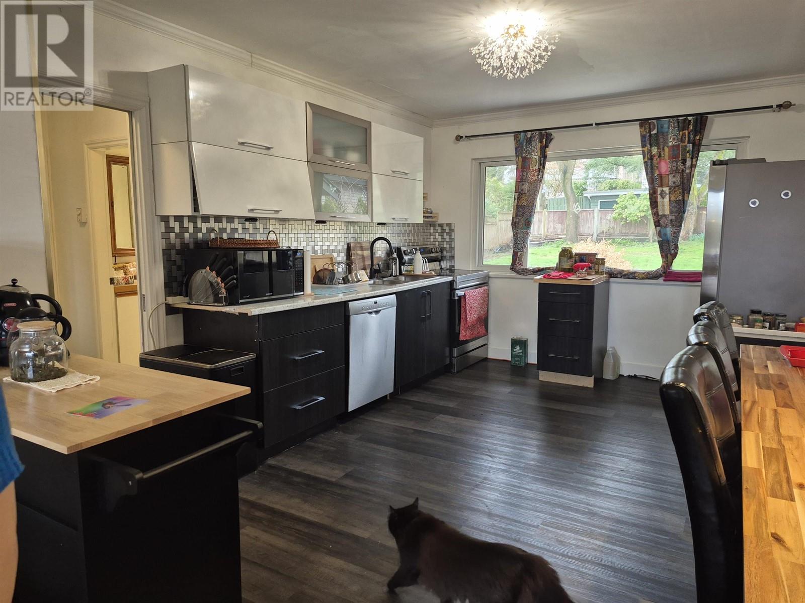 962 Whitchurch Street, North Vancouver, British Columbia  V7L 2A6 - Photo 7 - R2988507