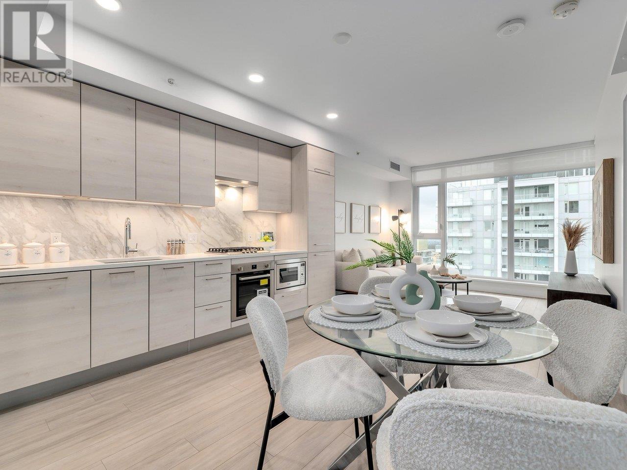 Listing Picture 6 of 29 : 3101 4458 BERESFORD STREET, Burnaby / 本拿比 - 魯藝地產 Yvonne Lu Group - MLS Medallion Club Member