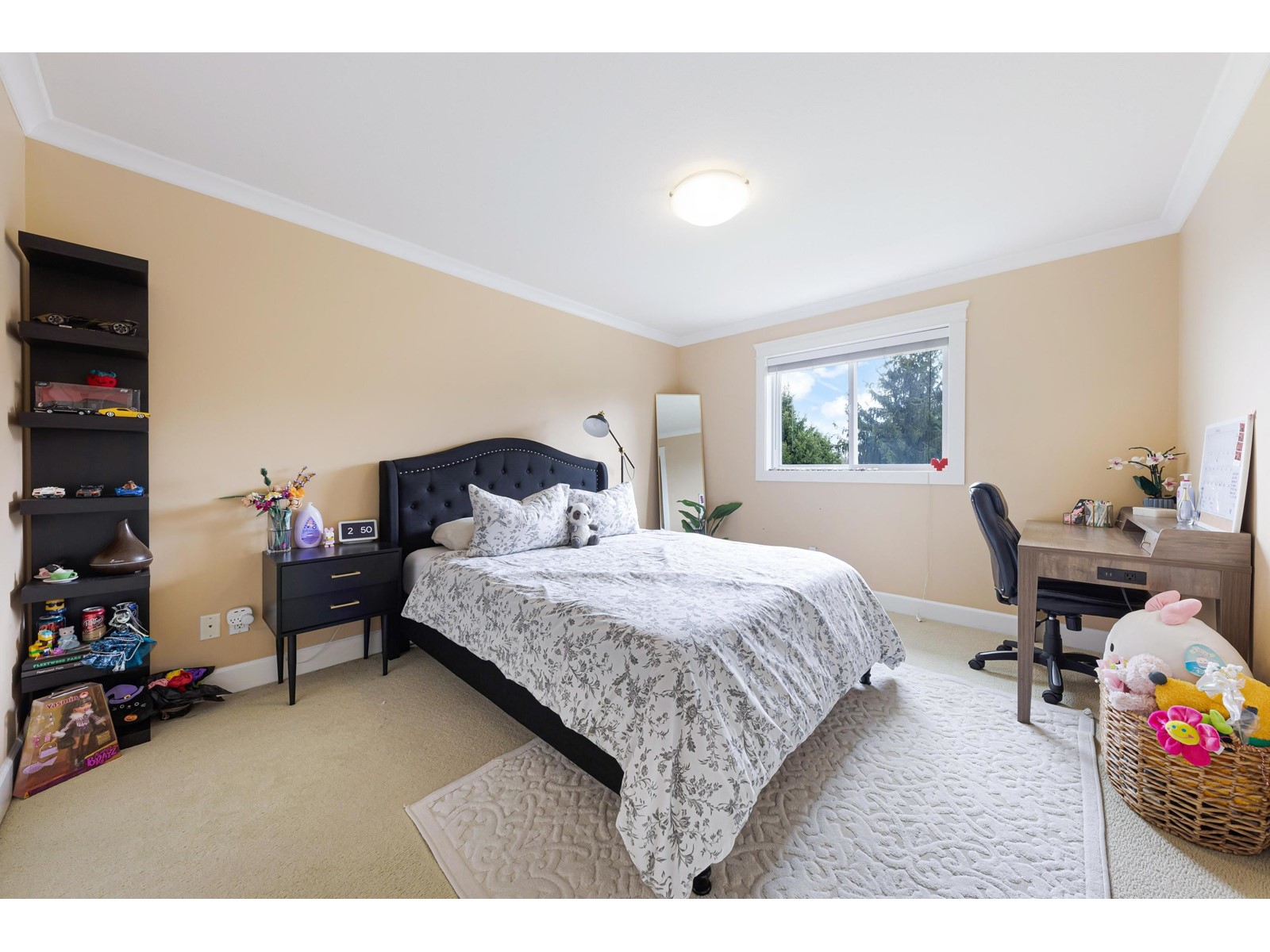 17038 Greenway Drive, Surrey, British Columbia  V4N 5C5 - Photo 5 - R2989471