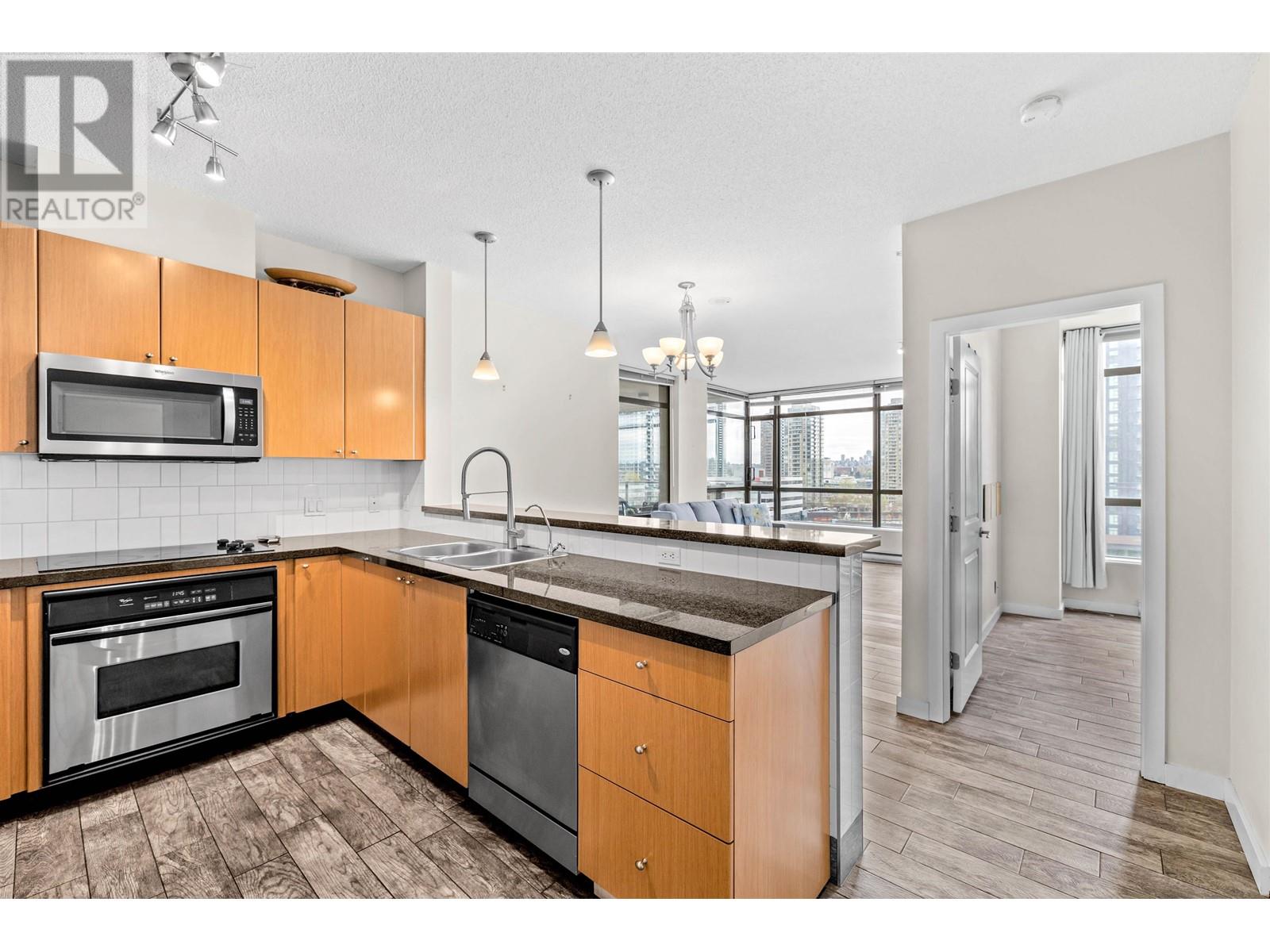 706 4132 Halifax Street, Burnaby, British Columbia  V5C 6V1 - Photo 4 - R2989110