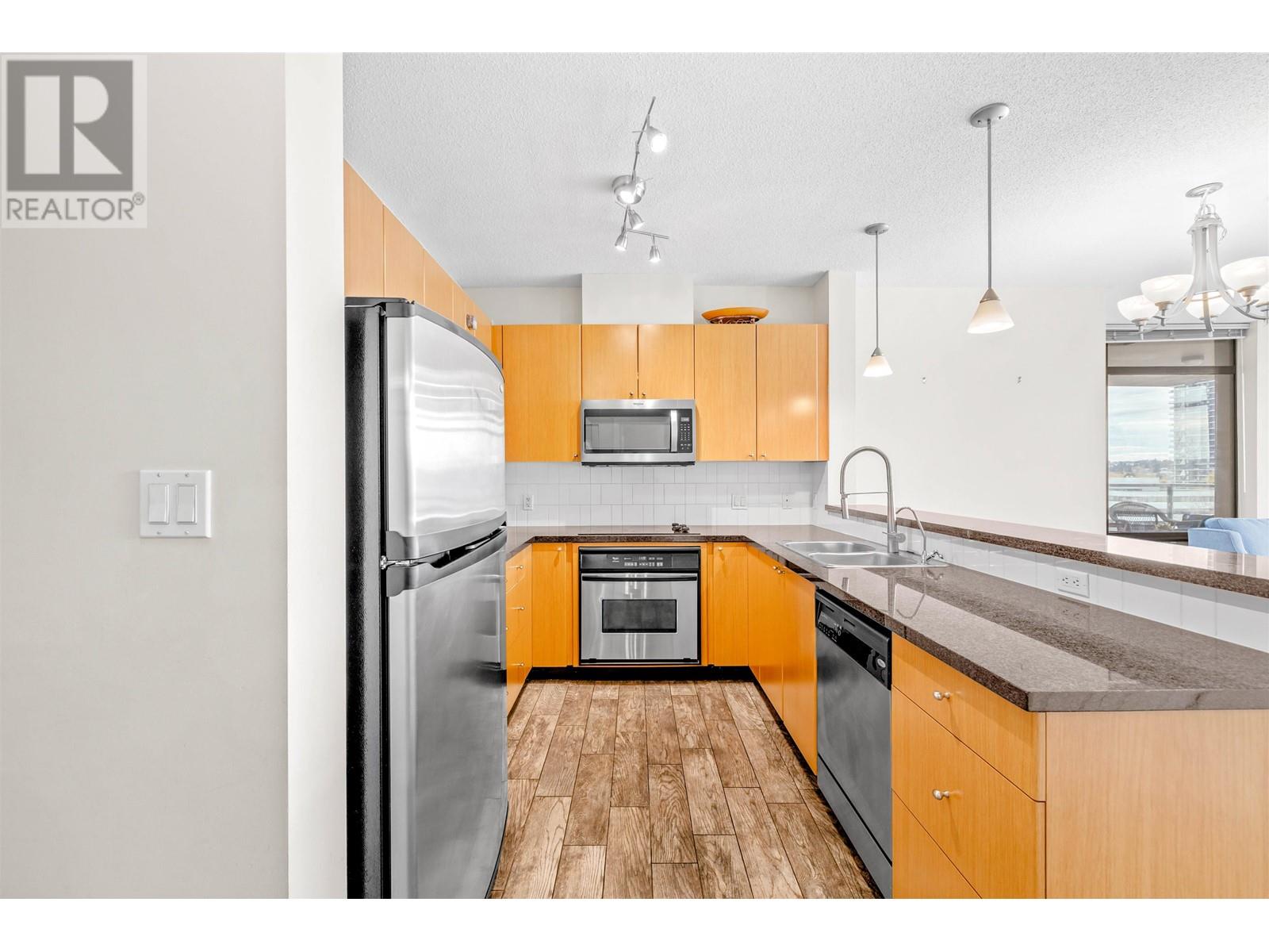 706 4132 Halifax Street, Burnaby, British Columbia  V5C 6V1 - Photo 5 - R2989110