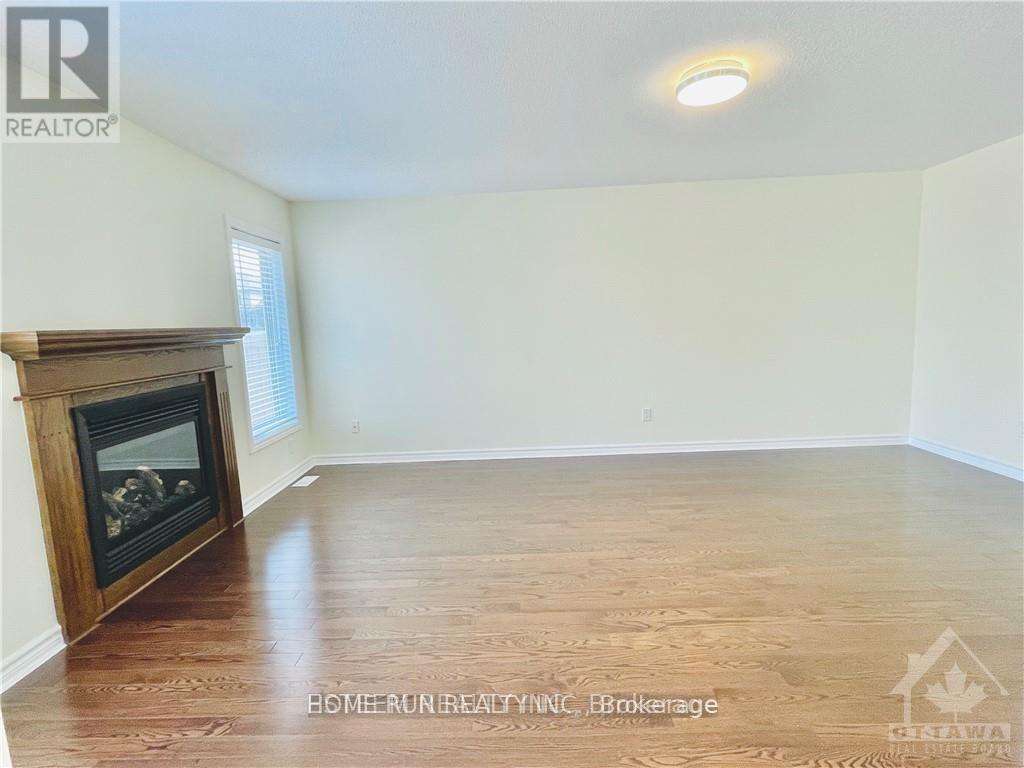 651 Clearbrook Drive, Ottawa, Ontario  K2J 5S1 - Photo 8 - X12079188