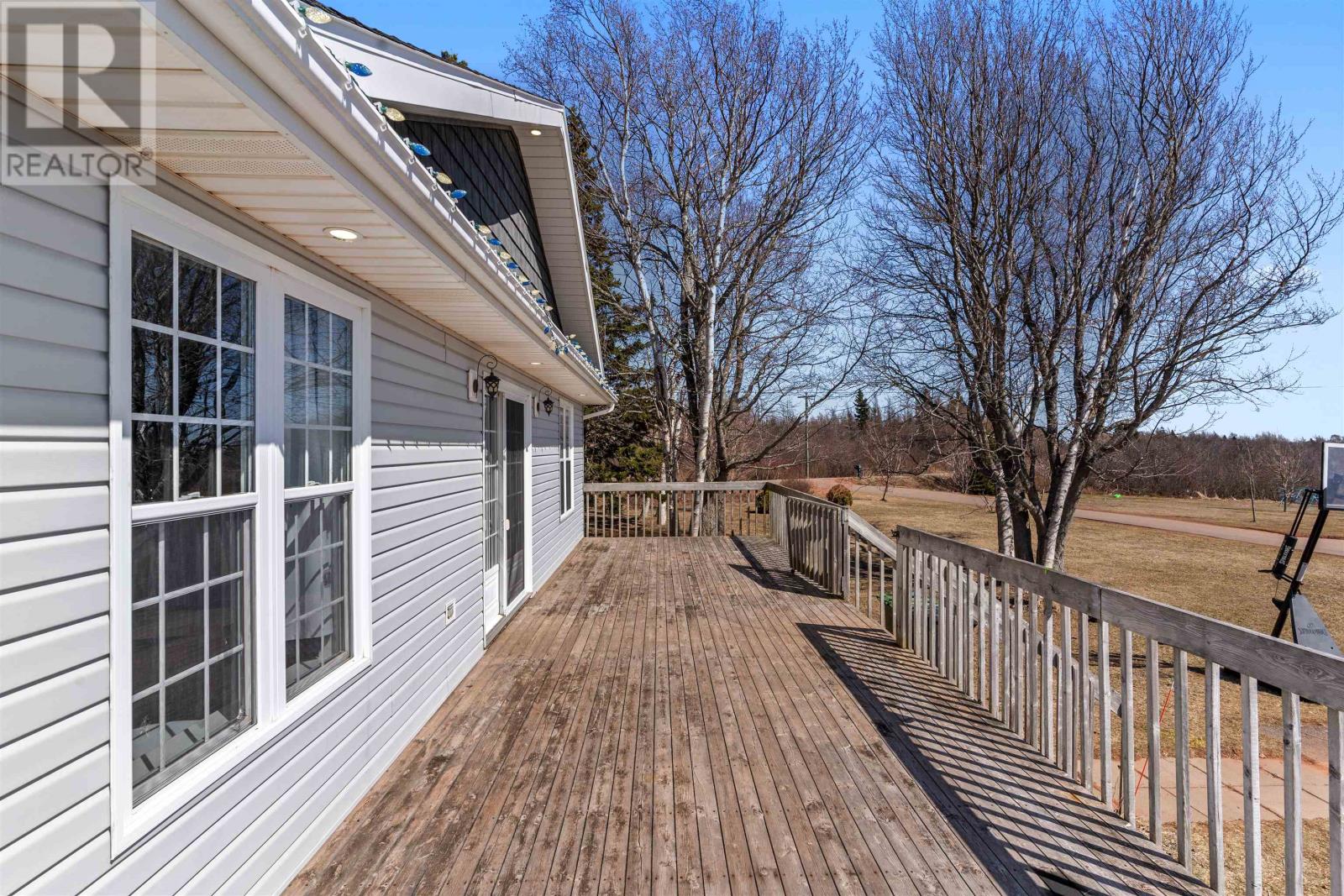 Property at 33 Red Shore Lane image 4