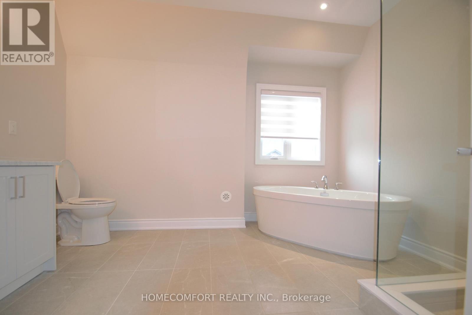 18 - 10 Lunar Crescent, Mississauga (Streetsville), Ontario  L5M 2R5 - Photo 12 - W12079205
