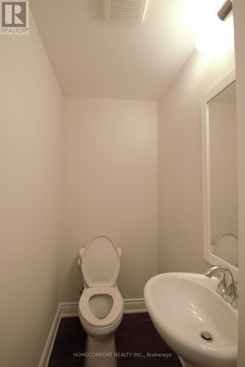 18 - 10 Lunar Crescent, Mississauga (Streetsville), Ontario  L5M 2R5 - Photo 3 - W12079205
