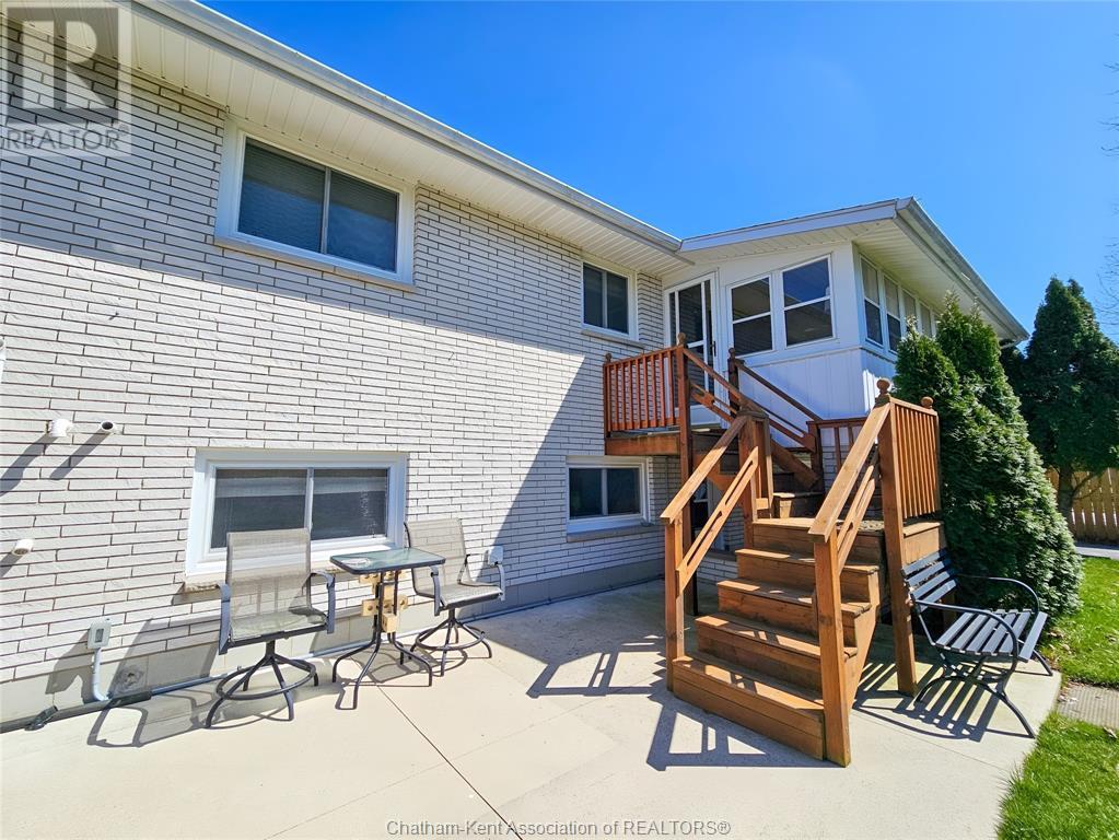Property at 21 Pine DRIVE image 4