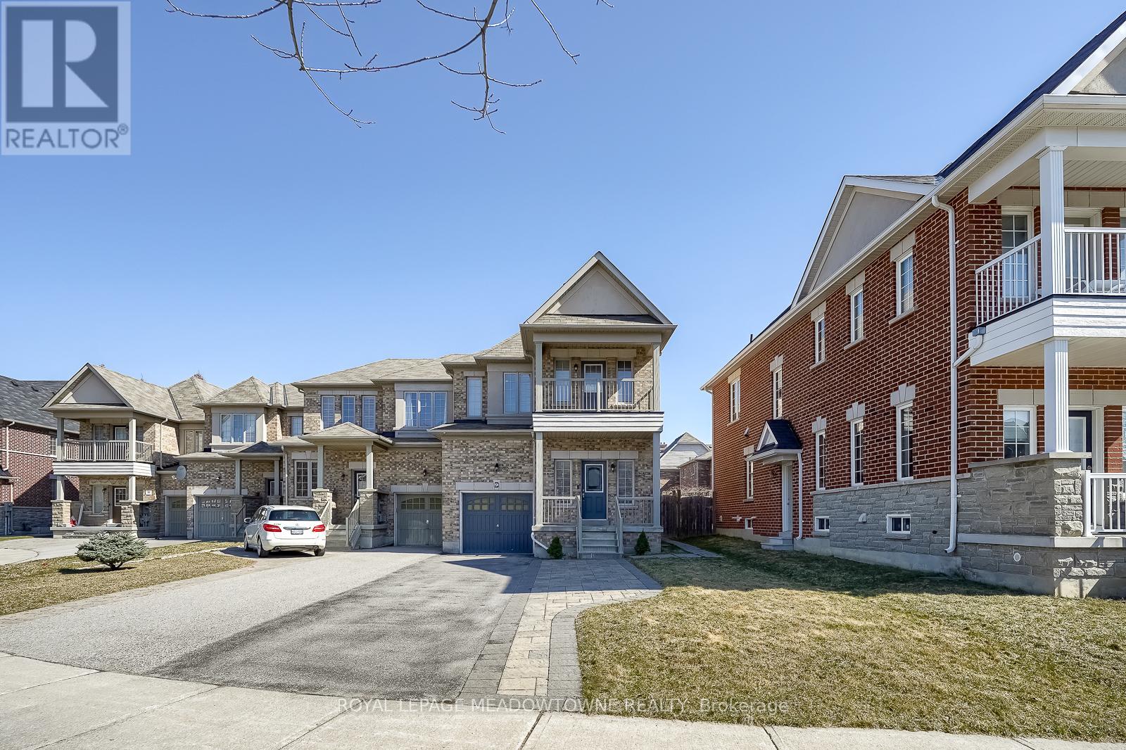 Property at 9 MOORE'S COURT image 2