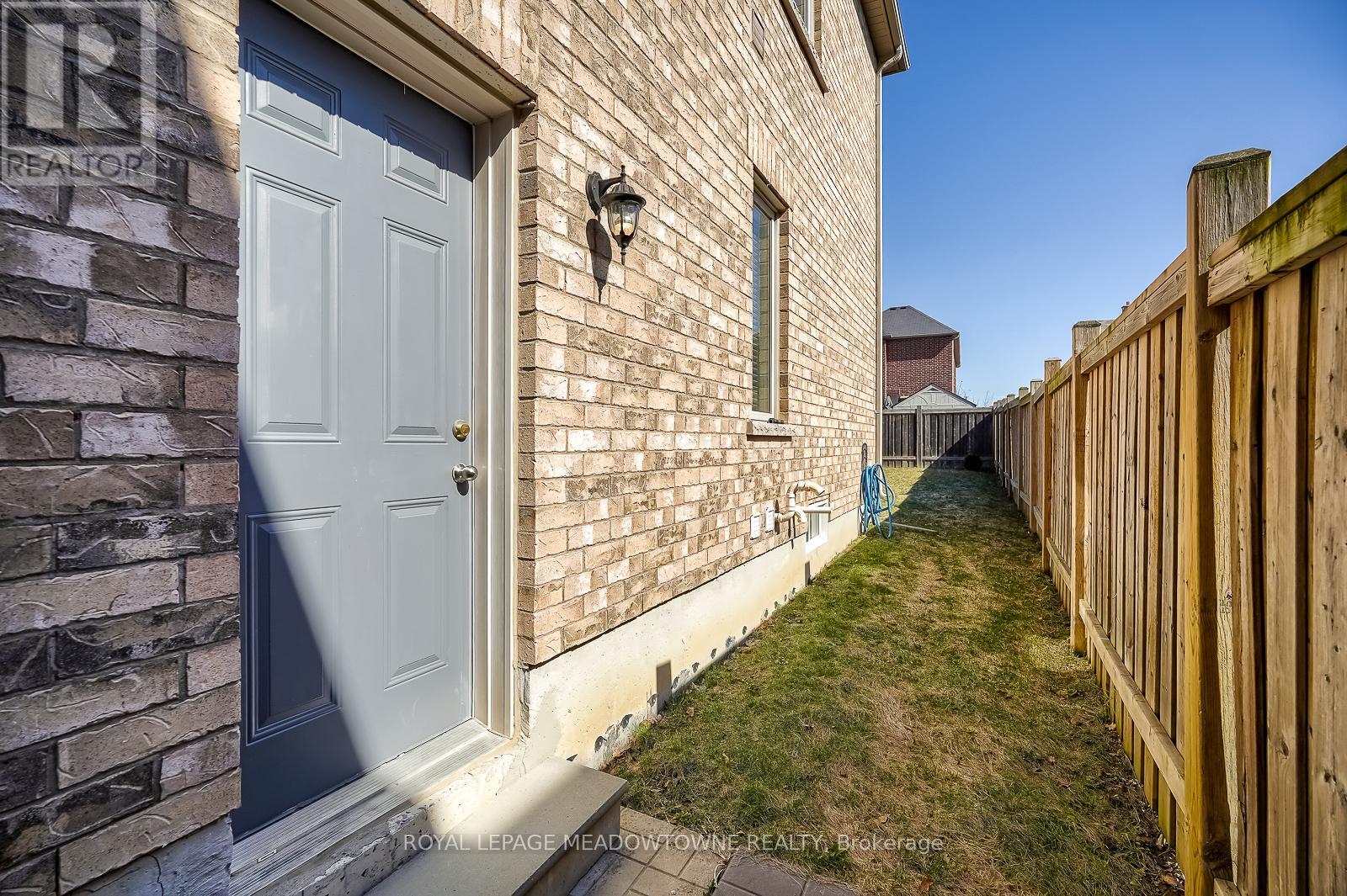 9 Moore's Court, Markham, Ontario  L6B 0V6 - Photo 40 - N12079232
