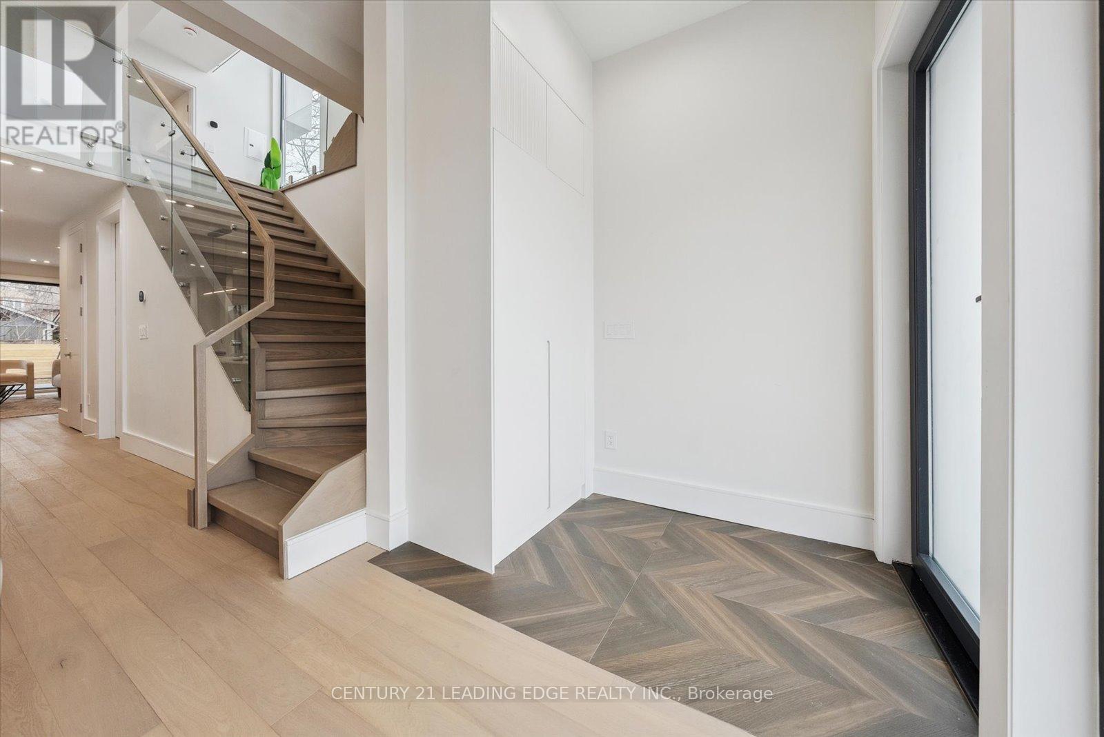 Property at 257 ROBINA AVENUE image 2