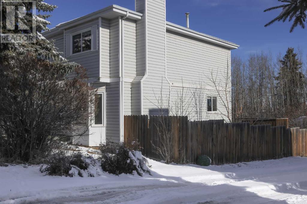 5925 54 Street, Rocky Mountain House, Alberta