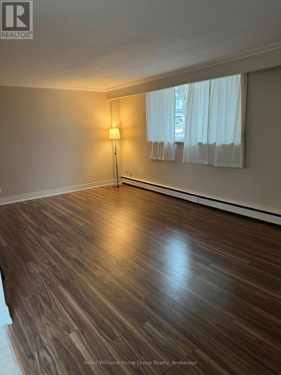 Unit 1 - 6 Forest Hill Drive, Guelph, Ontario  N1H 5N8 - Photo 2 - X12079254