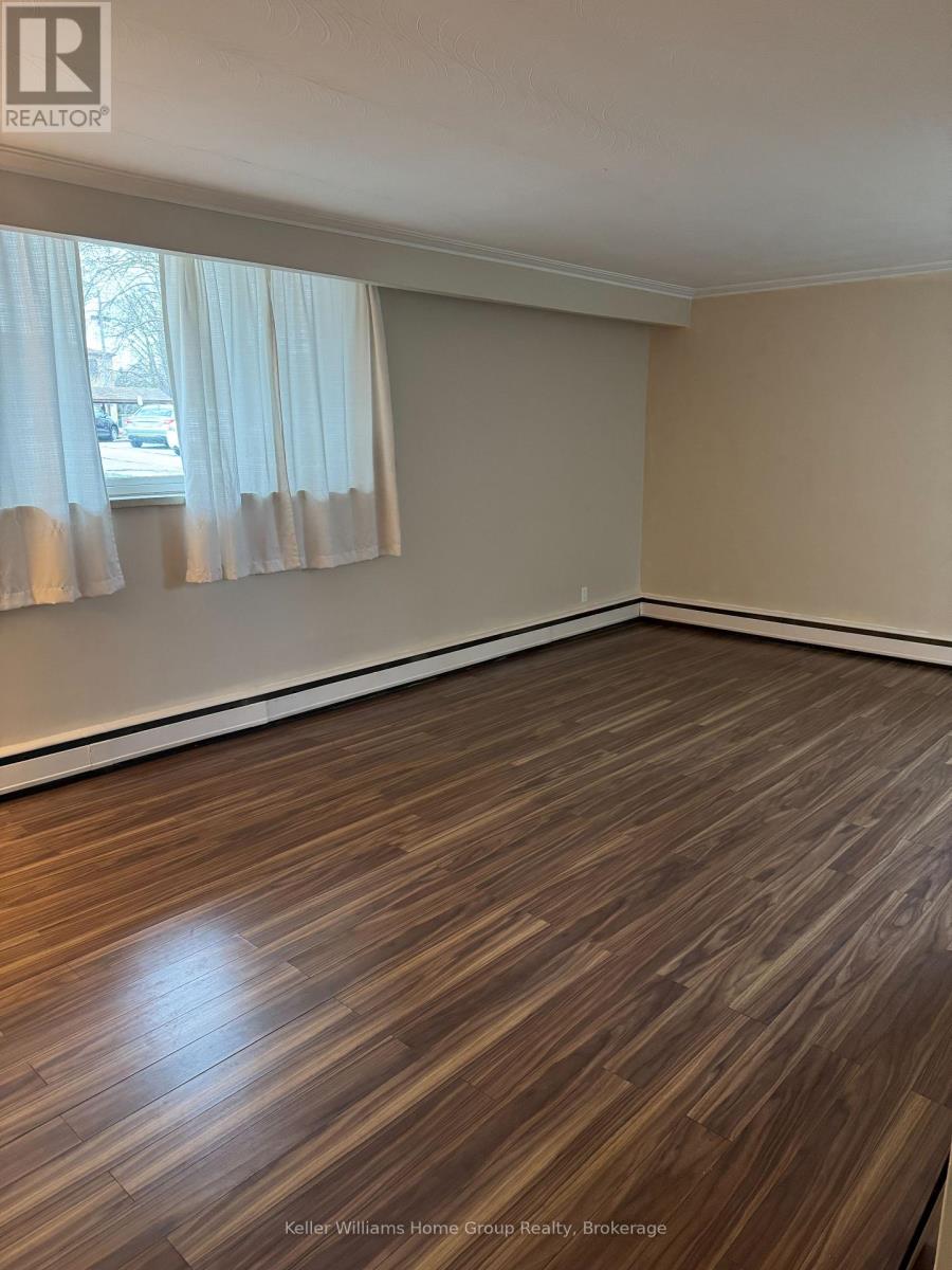 Unit 1 - 6 Forest Hill Drive, Guelph, Ontario  N1H 5N8 - Photo 3 - X12079254