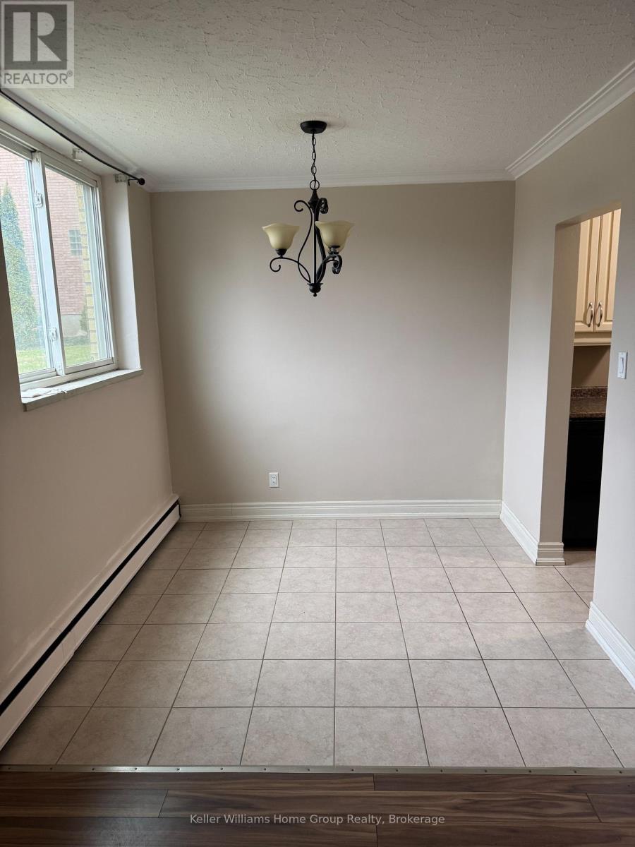 Unit 1 - 6 Forest Hill Drive, Guelph, Ontario  N1H 5N8 - Photo 4 - X12079254