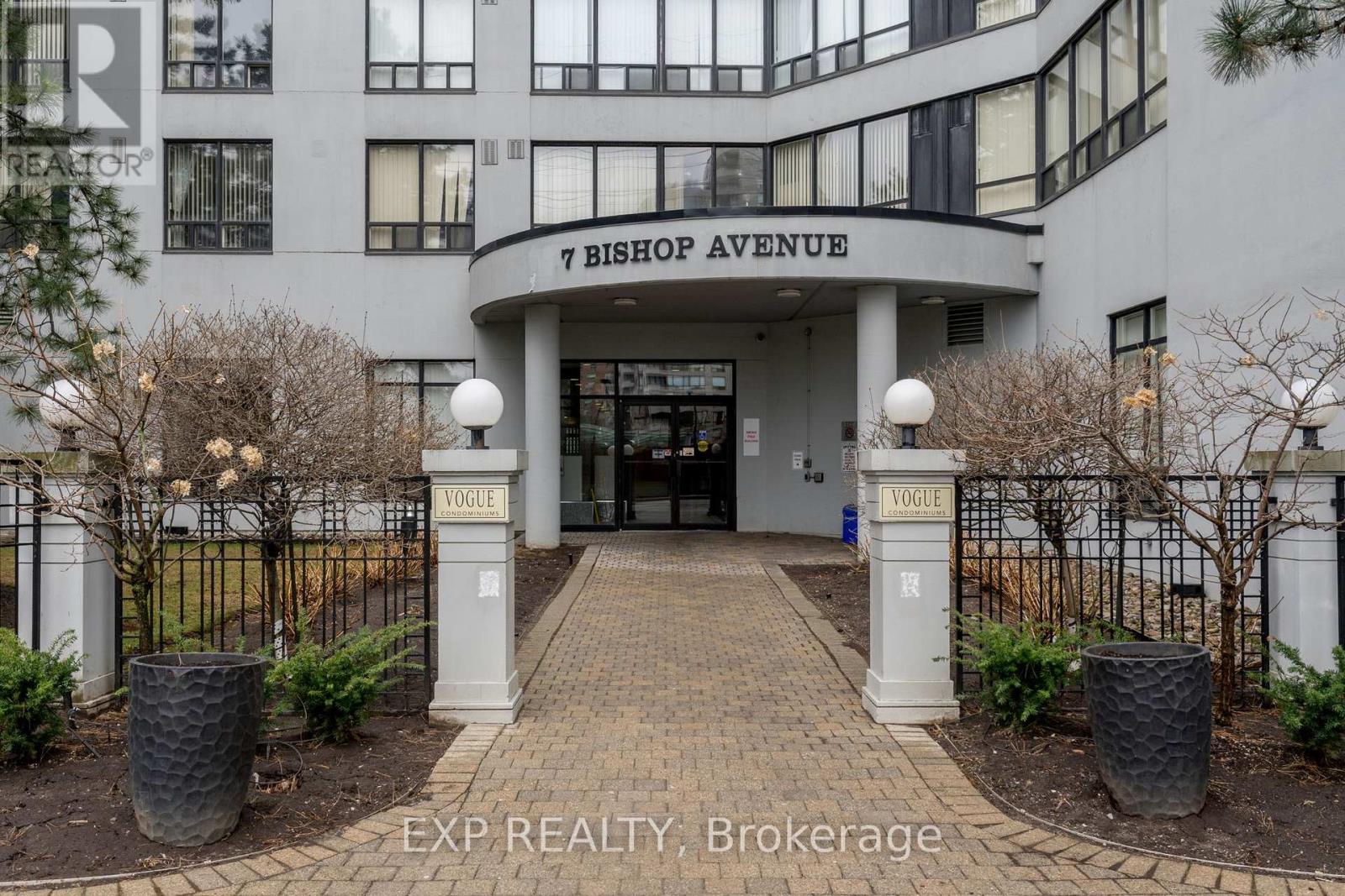 214 - 7 BISHOP AVENUE, Toronto, Ontario
