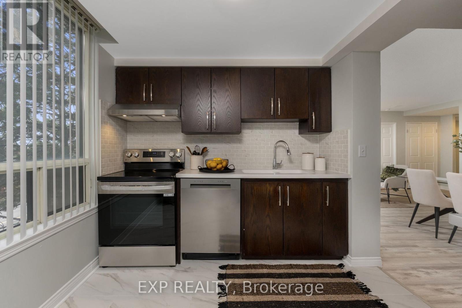 214 - 7 Bishop Avenue, Toronto, Ontario  M2M 4J4 - Photo 12 - C12079286